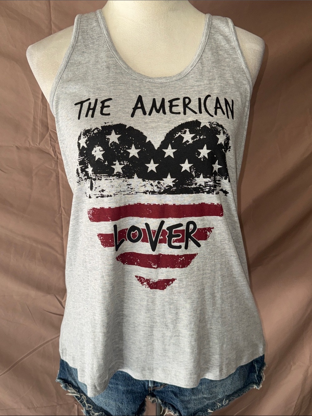 NWT LARGE Sofra Gray Tank with Black Star Heart and Red Stripes